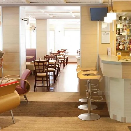Hotell Ibis Styles Centre Gare 3*